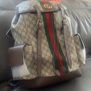 Gucci Ophidia GG medium backpack